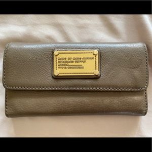 Marc Jacobs leather wallet